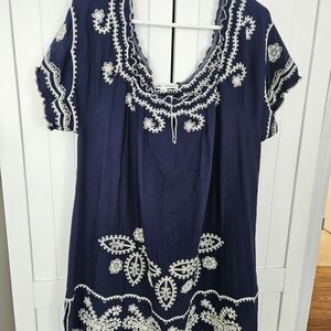Anthropologie Navy Tunic with White Embroidery